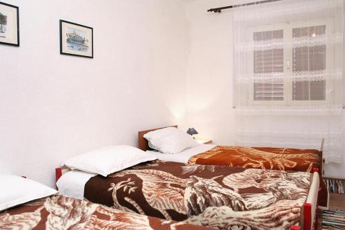 Apartment Lumbarda 4437a