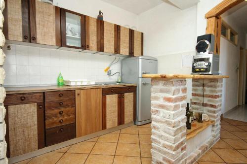 Apartment Lumbarda 4437a