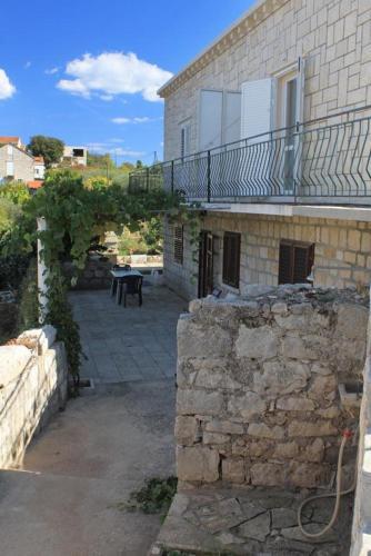 Apartment Lumbarda 4437a