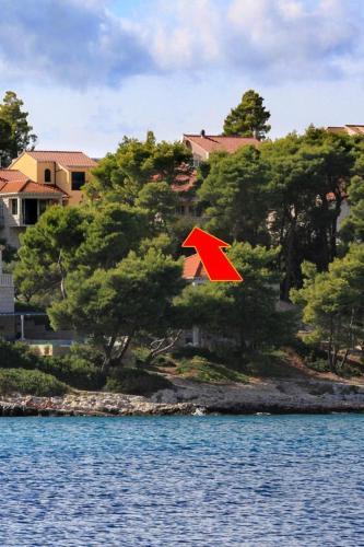 Apartment Lumbarda 9300a