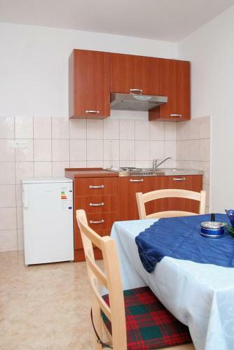 Apartamentos Studio Lumbarda 4480a