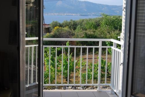 Apartments By The Sea Lumbarda (korcula) - 12839