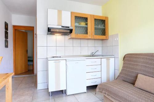 Apartment Lumbarda 4393c