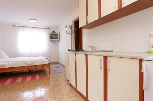 Apartments By The Sea Lumbarda (korcula) - 4480
