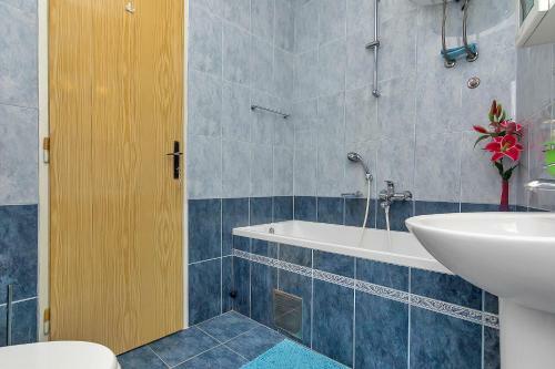 Apartments Lory