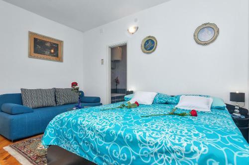 Apartments Lory