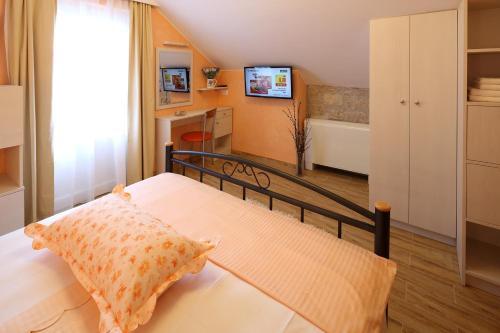 Villa Ctma121/ Stone House With Private Heated Pool And Whirlpool