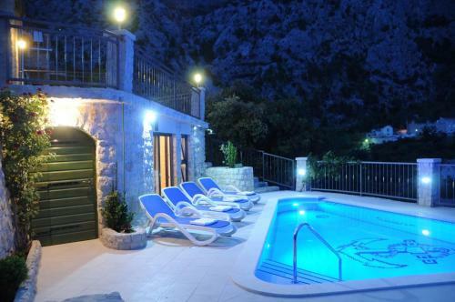 Villa Ctma121/ Stone House With Private Heated Pool And Whirlpool