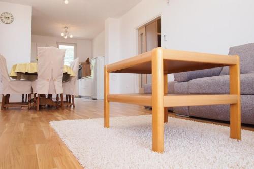 Apartment Mario