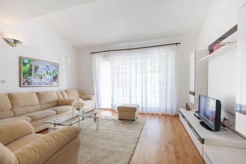 Villa Ctma229/ Holiday House With A Large Private Pool