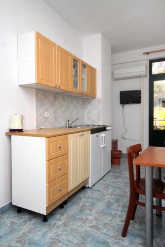 Apartment Makarska 9128c