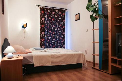 Apartment Makarska 15200b