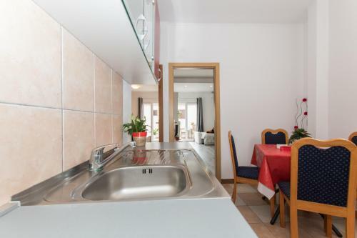 Apartment Near The Center Masrec