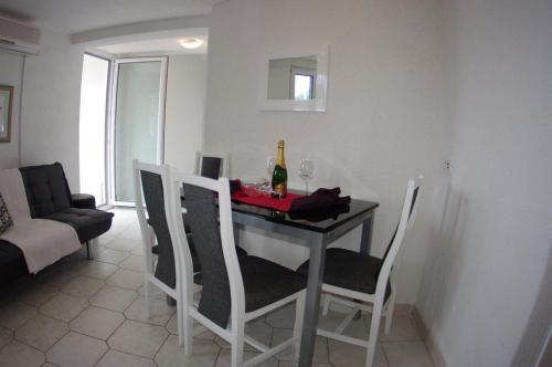 Apartment Makarska 12063c