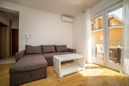 Green Olive Apartments
