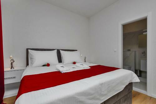 Hostal Luxury Rooms Paradise Garden