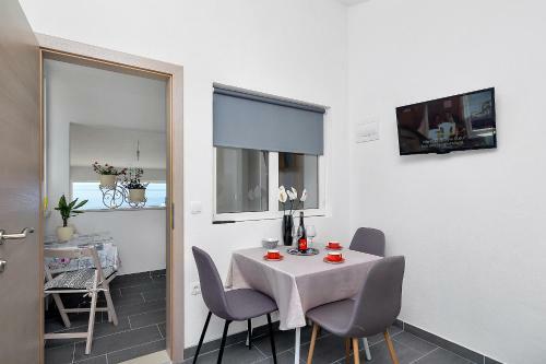 Apartmani Leona