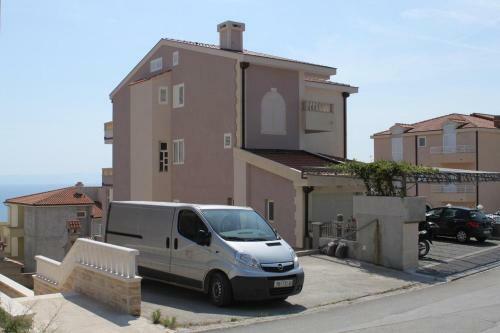 Apartment Makarska 6694b