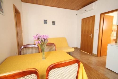 Apartment Makarska 6765c