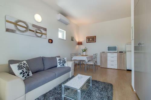 Beautiful Apartment Ksenija