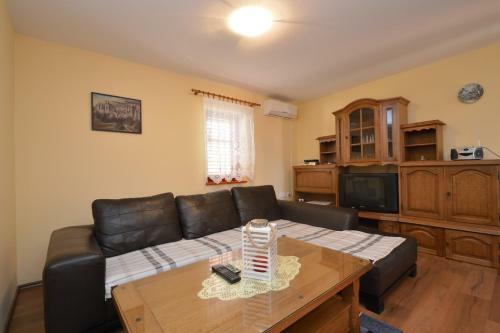 Apartamentos Julia 1