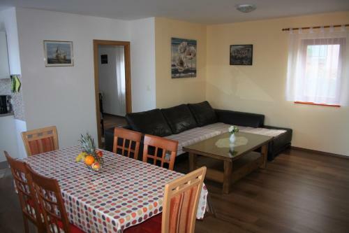 Apartamentos Julia 1