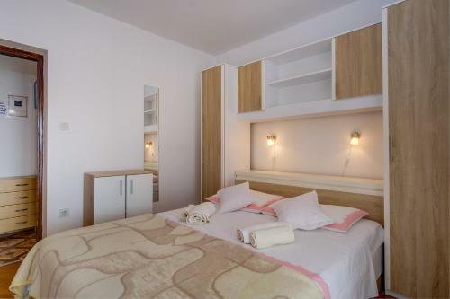 Apartamentos Ruzica 2