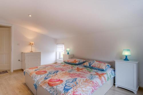 Apartments With A Parking Space Mali Losinj (losinj) - 16019