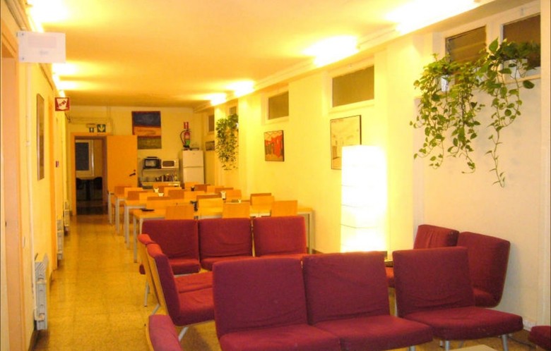 Hostal Albergue Studio
