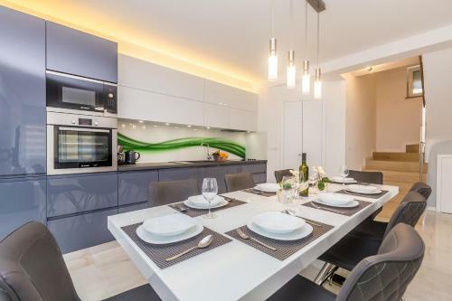 House Villa Olive Nika