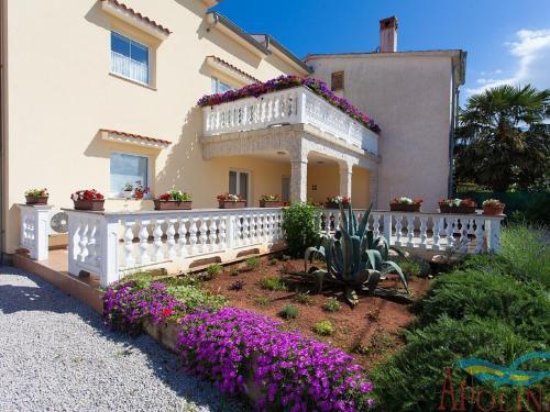 House Sandra A6
