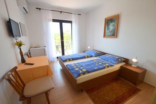 Hostal Rooms Nada