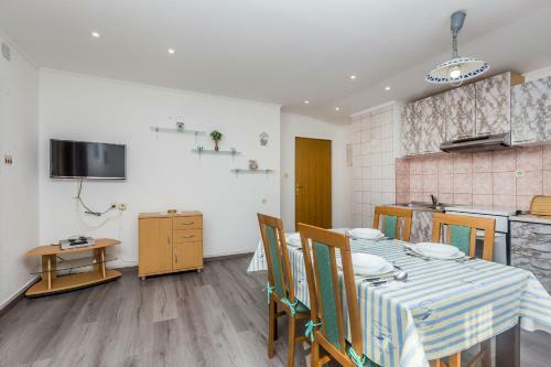 Apartment Malinska - Krk