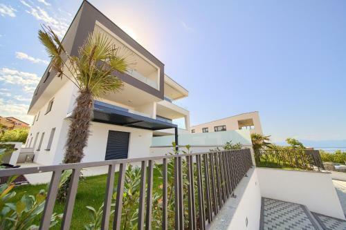 Apartments Hill Lux