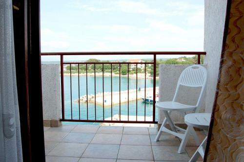 Apartments Myadria