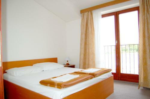 Apartments Myadria