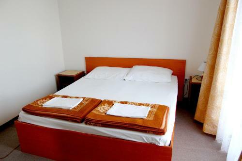 Apartments Myadria