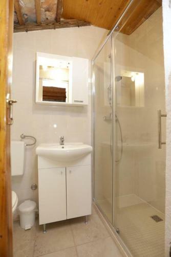 Holiday House With Wifi Gustirna (trogir) - 16218