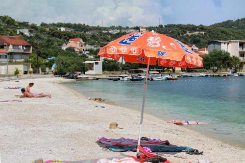 Seaside Holiday House Poljica (trogir) - 12615