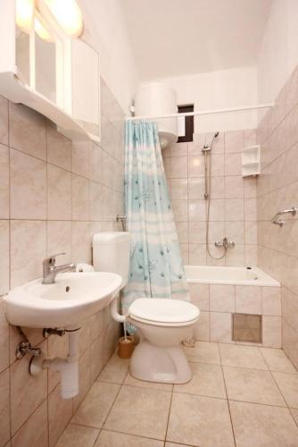 Apartments By The Sea Marina (trogir) - 9438