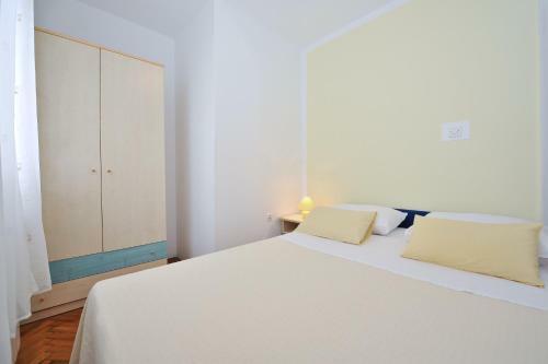 Hostal Apartments & Rooms Petra