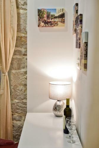 Hostal Luxury Room Colonna 4*, Center