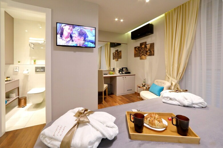 Bed & Breakfast Luxury Rooms Kadena