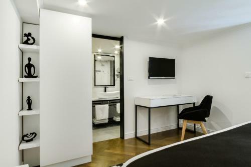 Dezign Superior Apartments