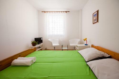 Hostal Friendly People's Guest House