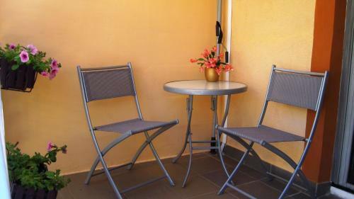 Hostal Friendly People's Guest House