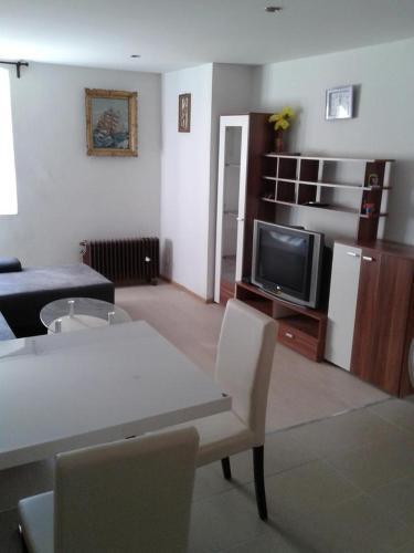 Apartments By The Sea Zadar - 11507