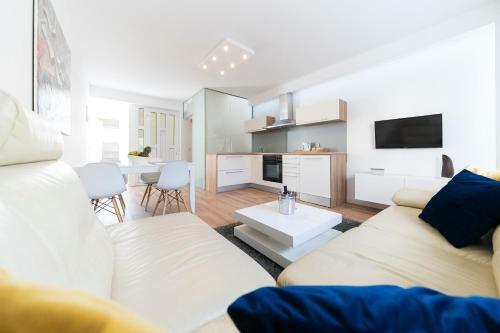 Holiday Home Apartments Bellamare