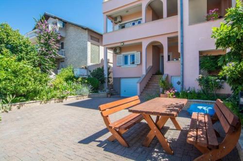Apartment Zadar 13106b