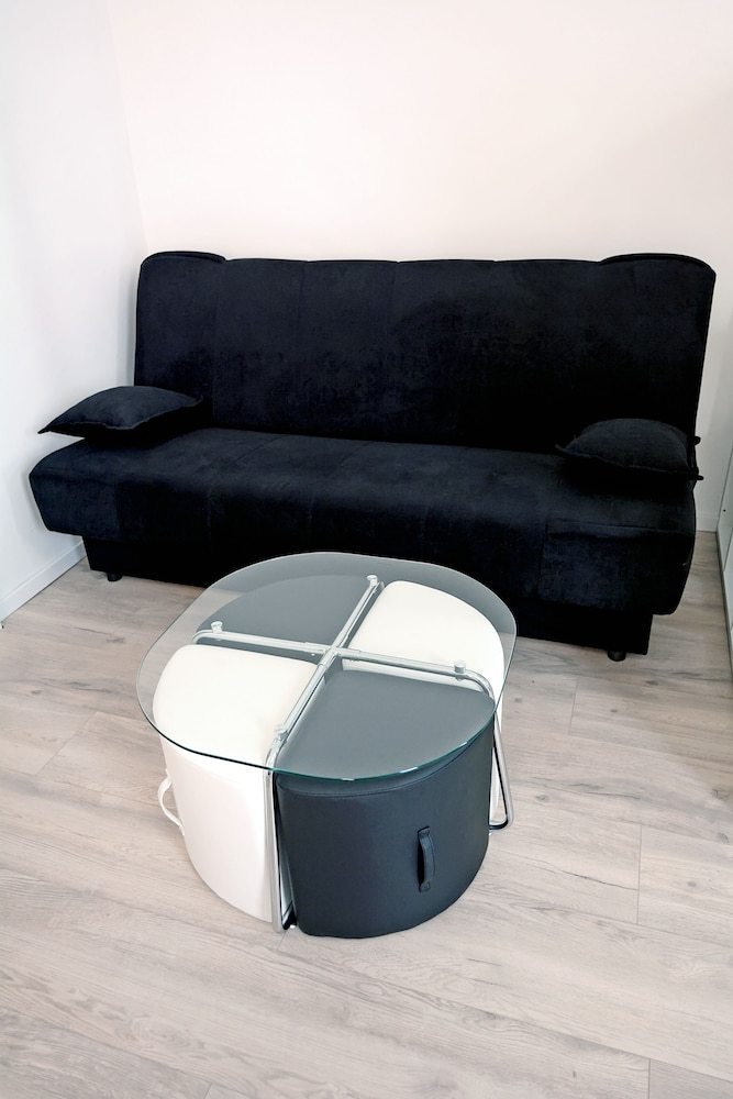 Hostal Virtus Apartments And Rooms